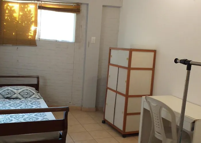Suite Com Banheiro E Acesso Privativo