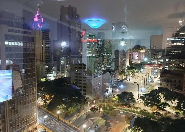 Building Sampa Sky
