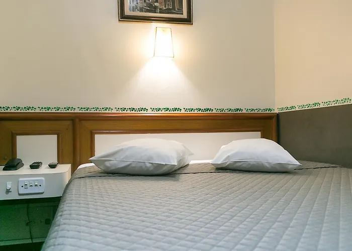 Hotel Residenza - 400m do inicio da Av Paulista e Metrô Paraiso