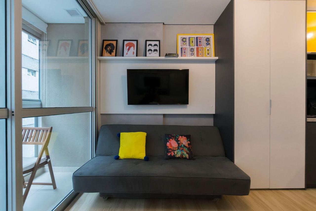 Lindo Studio Com Estacionamento E Internet ! São Paulo