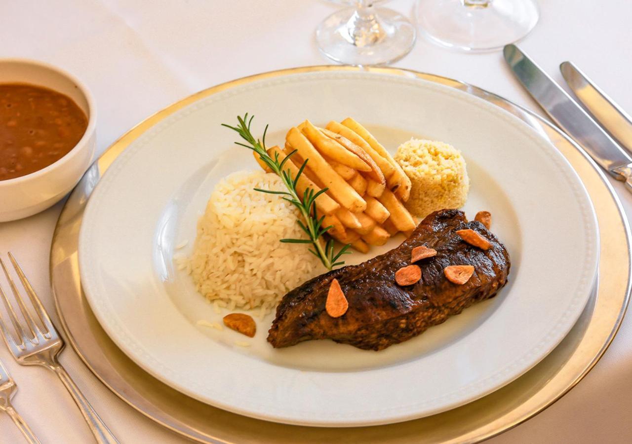 Hotel Gran Estanplaza Berrini 5*