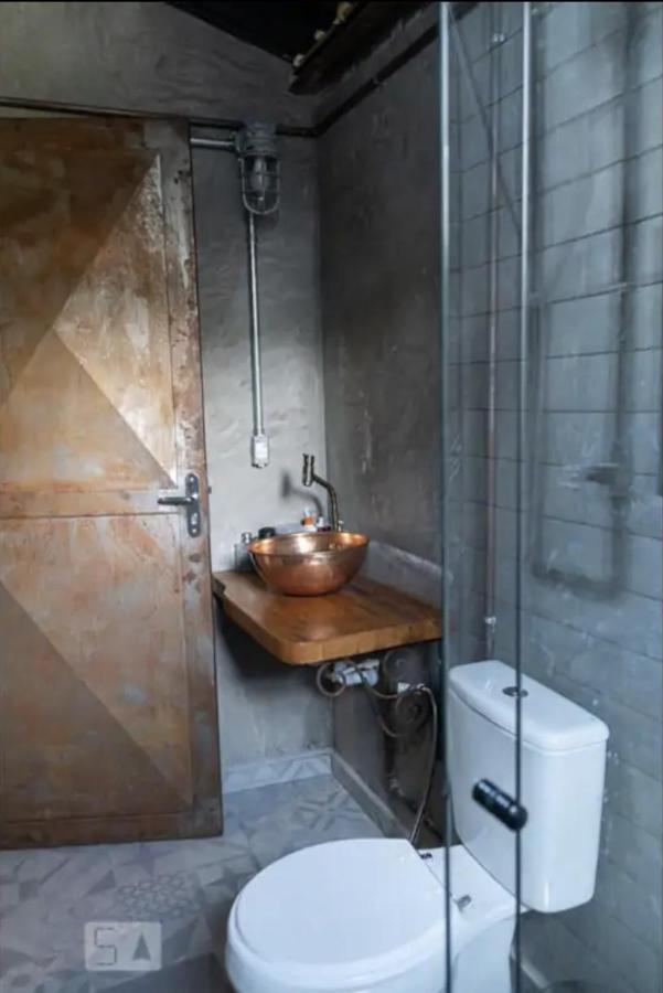 Casa Loft Industrial C/ Area Externa/Cama King/Churrasqueira * Sao Paulo
