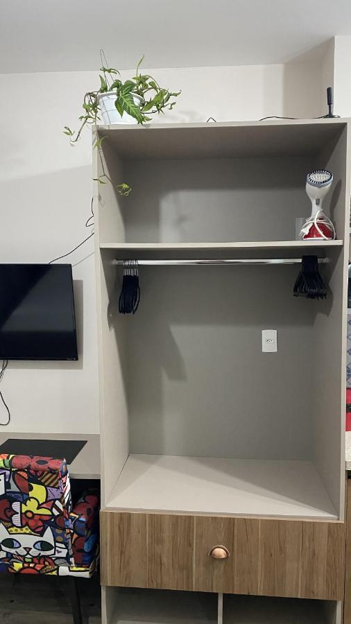 Apartment Flat De Luxo Centro Sp Com Piscina,academia,lavanderia,garagem E Seguranca 24h *