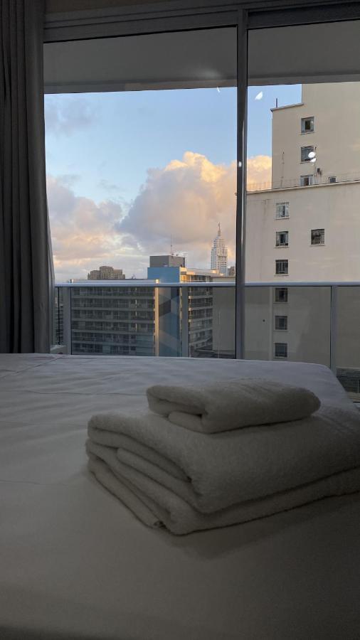 Apartment Flat De Luxo Centro Sp Com Piscina,academia,lavanderia,garagem E Seguranca 24h *