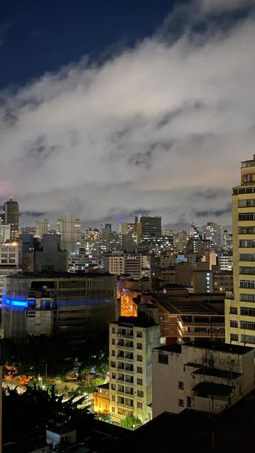Flat De Luxo Centro Sp Com Piscina,academia,lavanderia,garagem E Seguranca 24h Apartment *