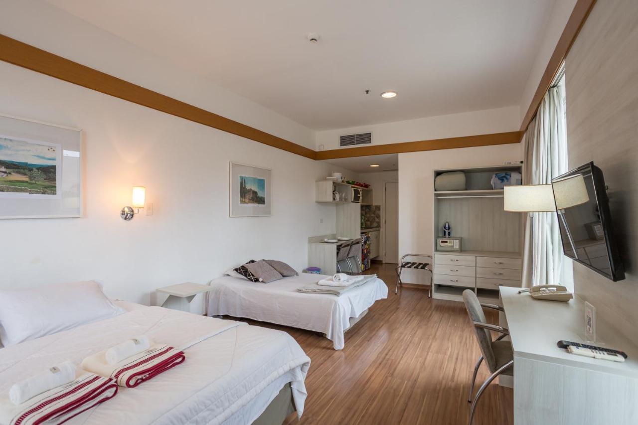 Away Expocenter Norte Apartamento *