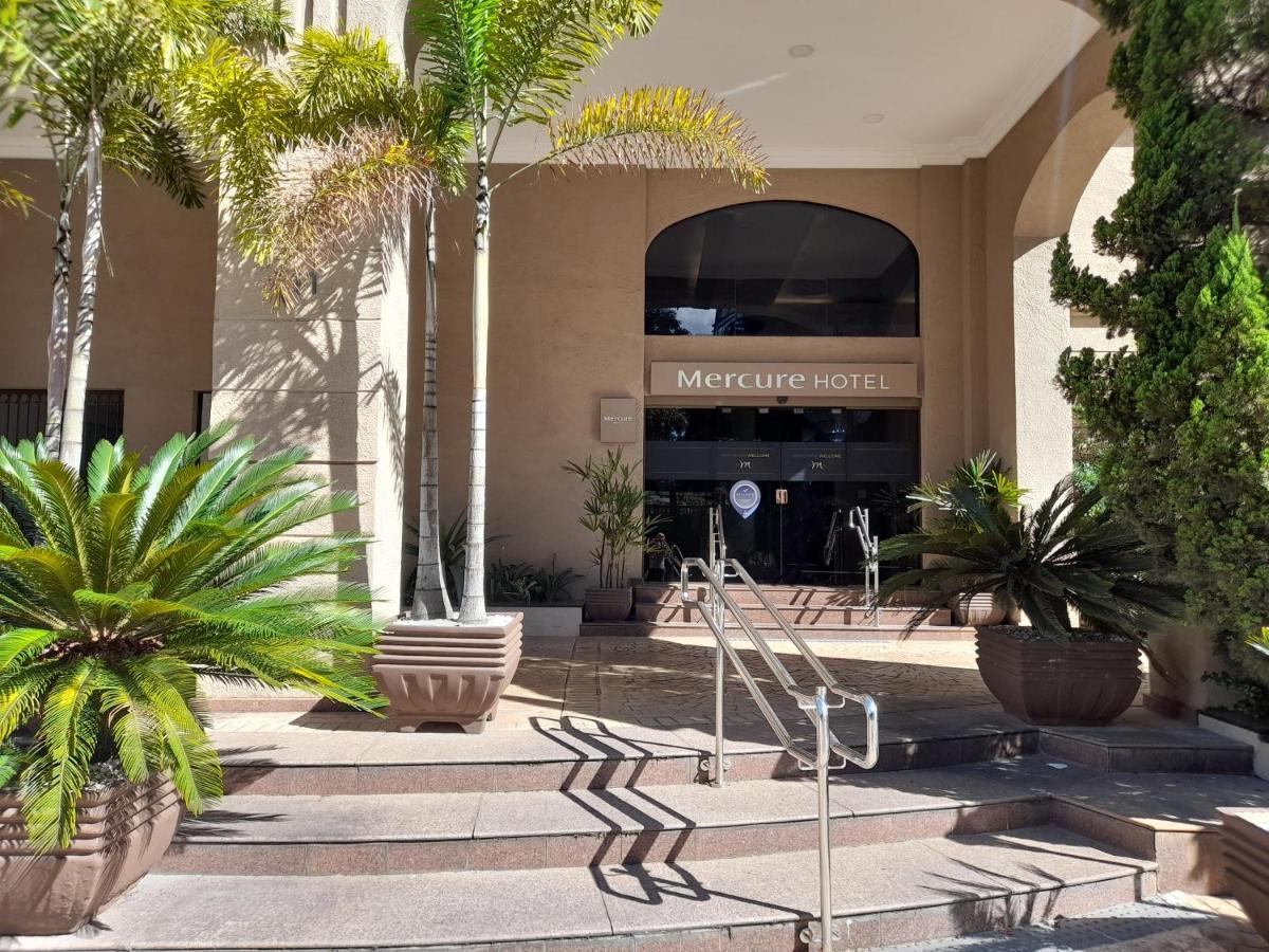 Hotel Flat Impecavel Proximo Aos Shoppings Jk E Olimpia São Paulo