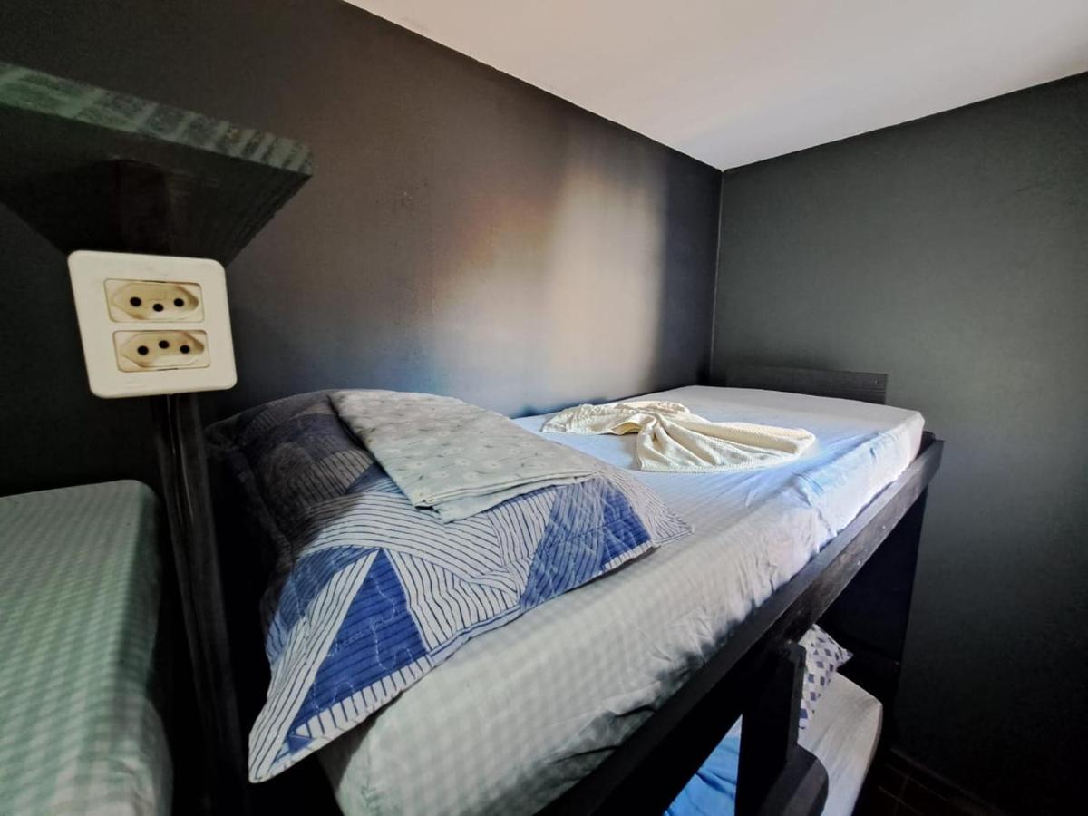 Rusticidade Hostel *