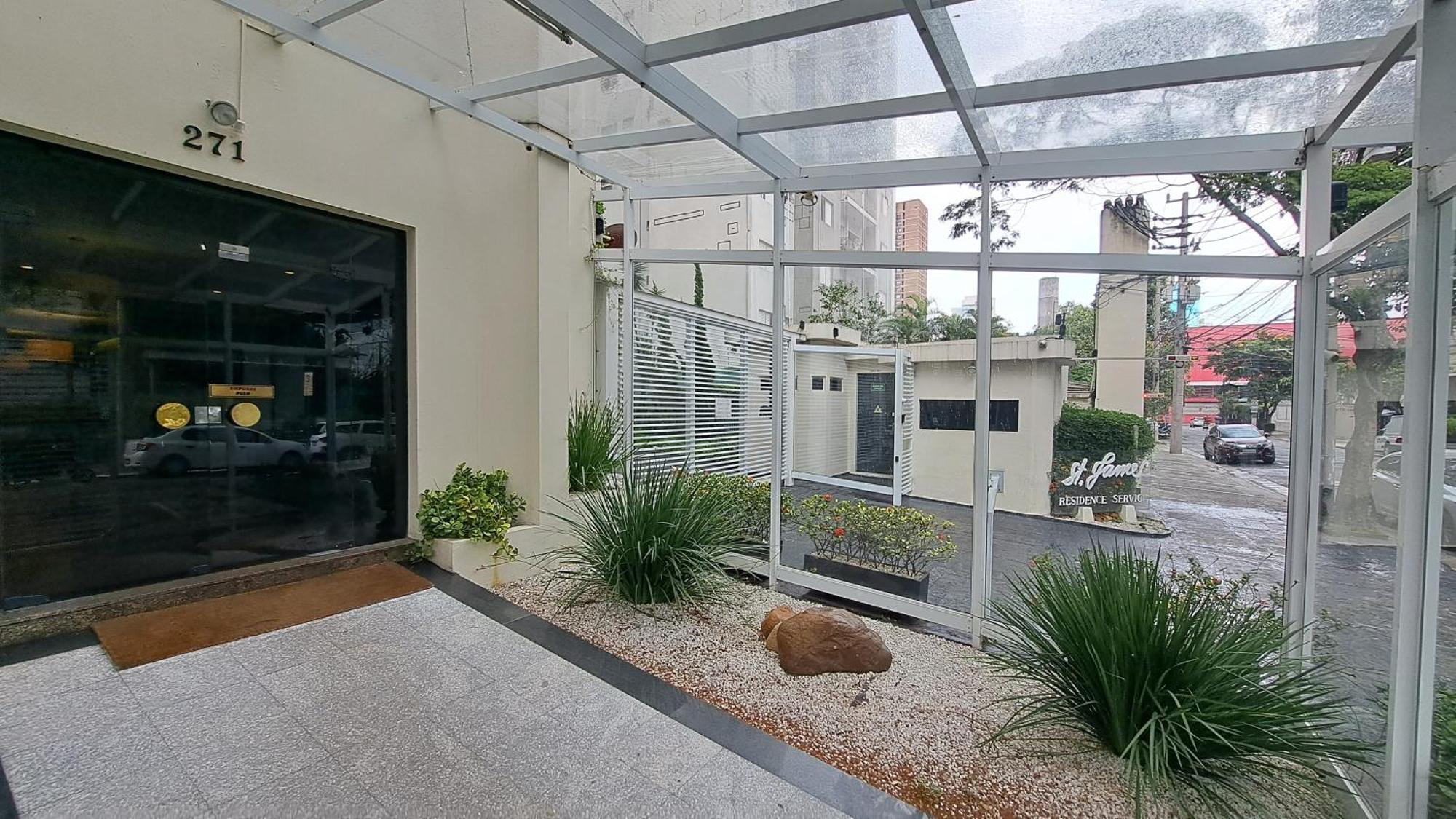 Flat Confortavel - Academia - Piscina - Garagem - Localizacao Do Itaim Bibi Apartamento