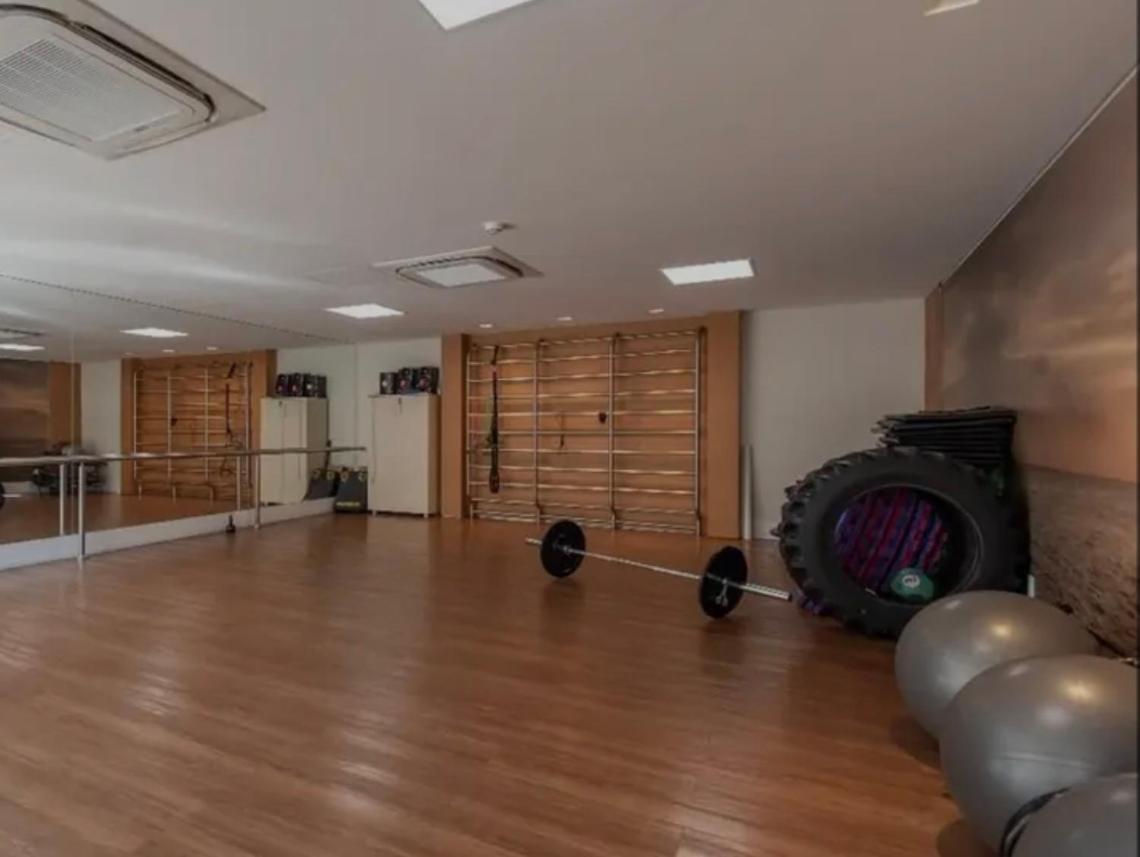Excelente Apto Ao Lado Do Hospital Einstein Faculdade De Medicina Einstein E Estadio Morumbi Com Garagem Apartamento São Paulo