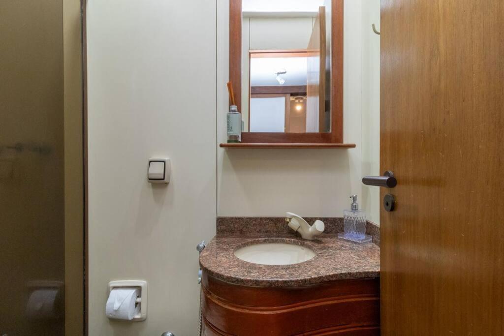 Apartmento Proximo Ibirapuera Park And Paulista Av São Paulo