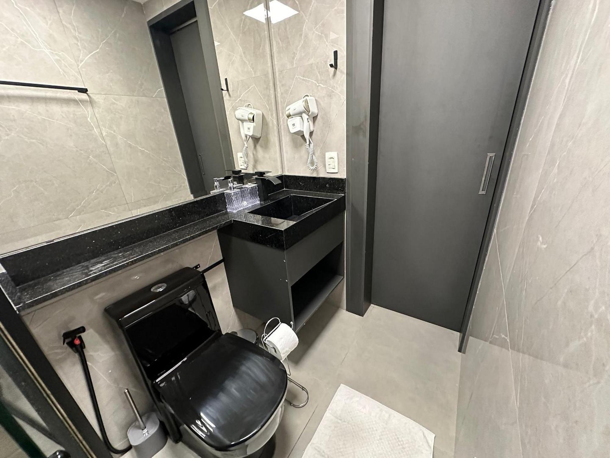 Ap Luxo Jardins Cd 1714 *