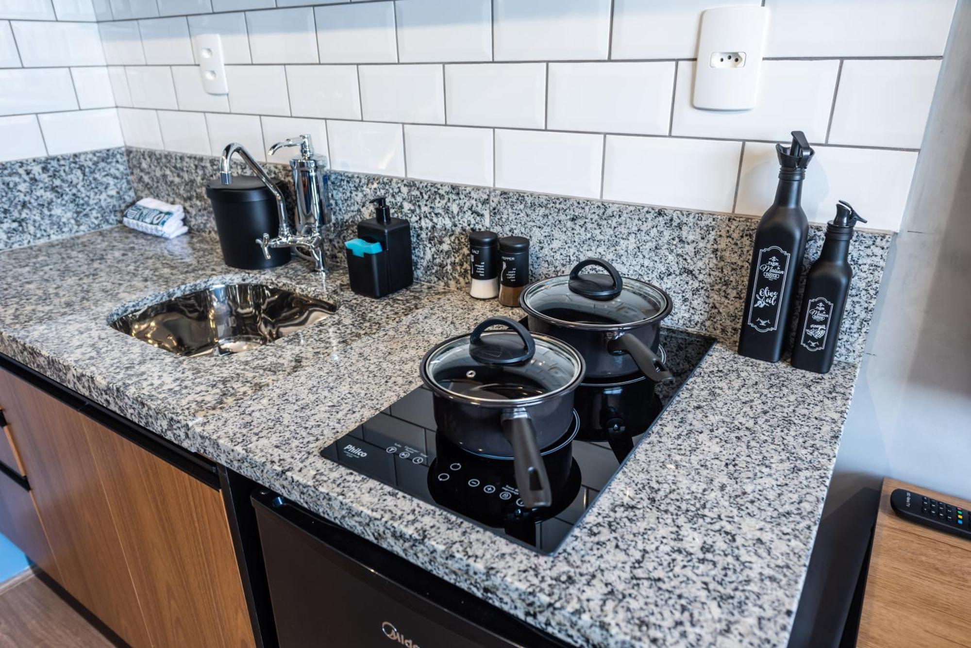 Apartamento Moderno E Aconchegante A 200m Do Metro Bras *