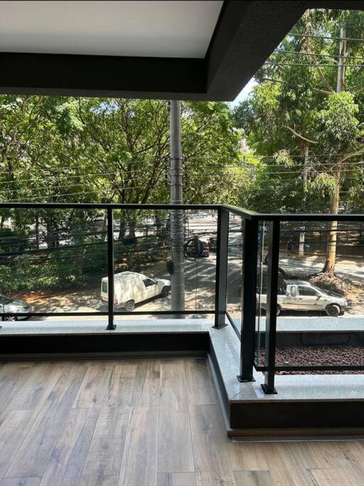 Studio Novo, Perto Allianz Park, Ao Lado Do Metro São Paulo