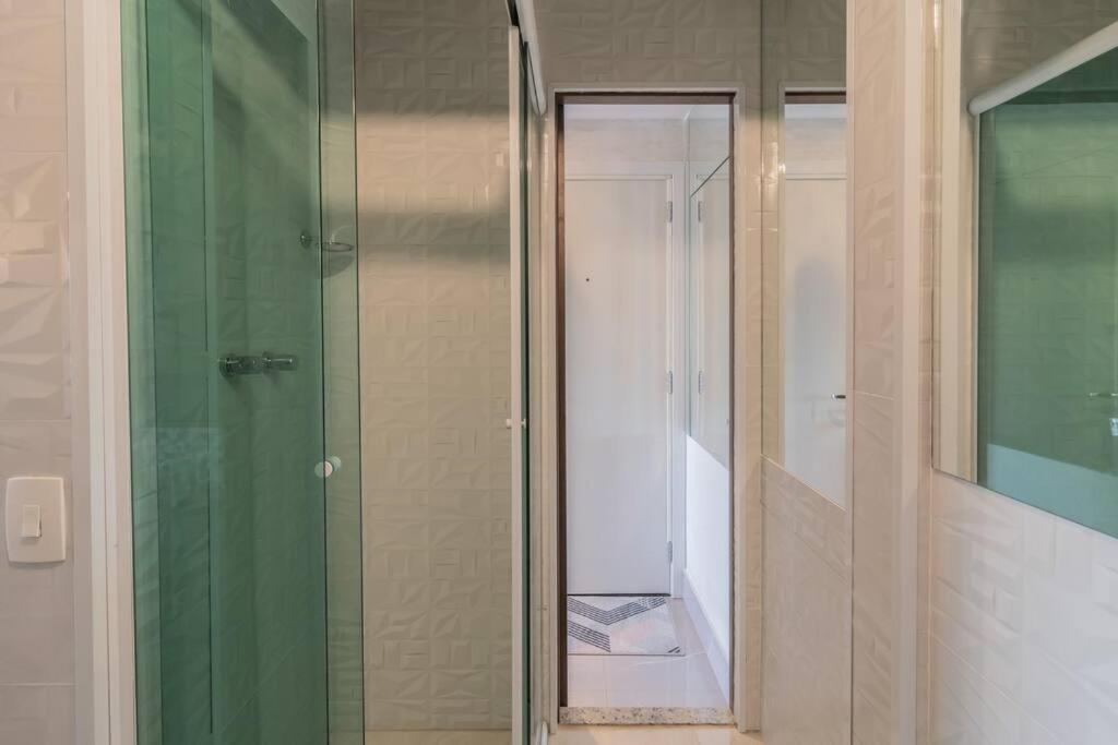 Flat Surpreendente 4 Pessoas Em Moderno 02 Climatizados Sao Paulo