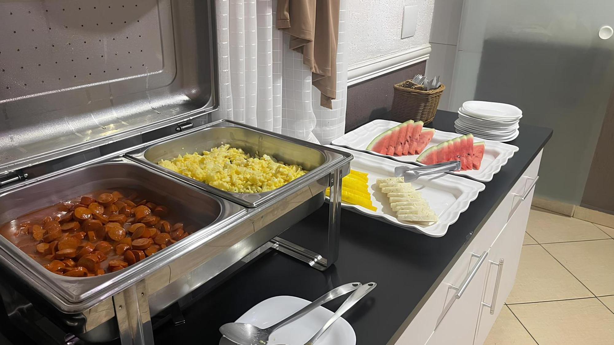 Hotel Tenda Brigadeiro Sp 2*