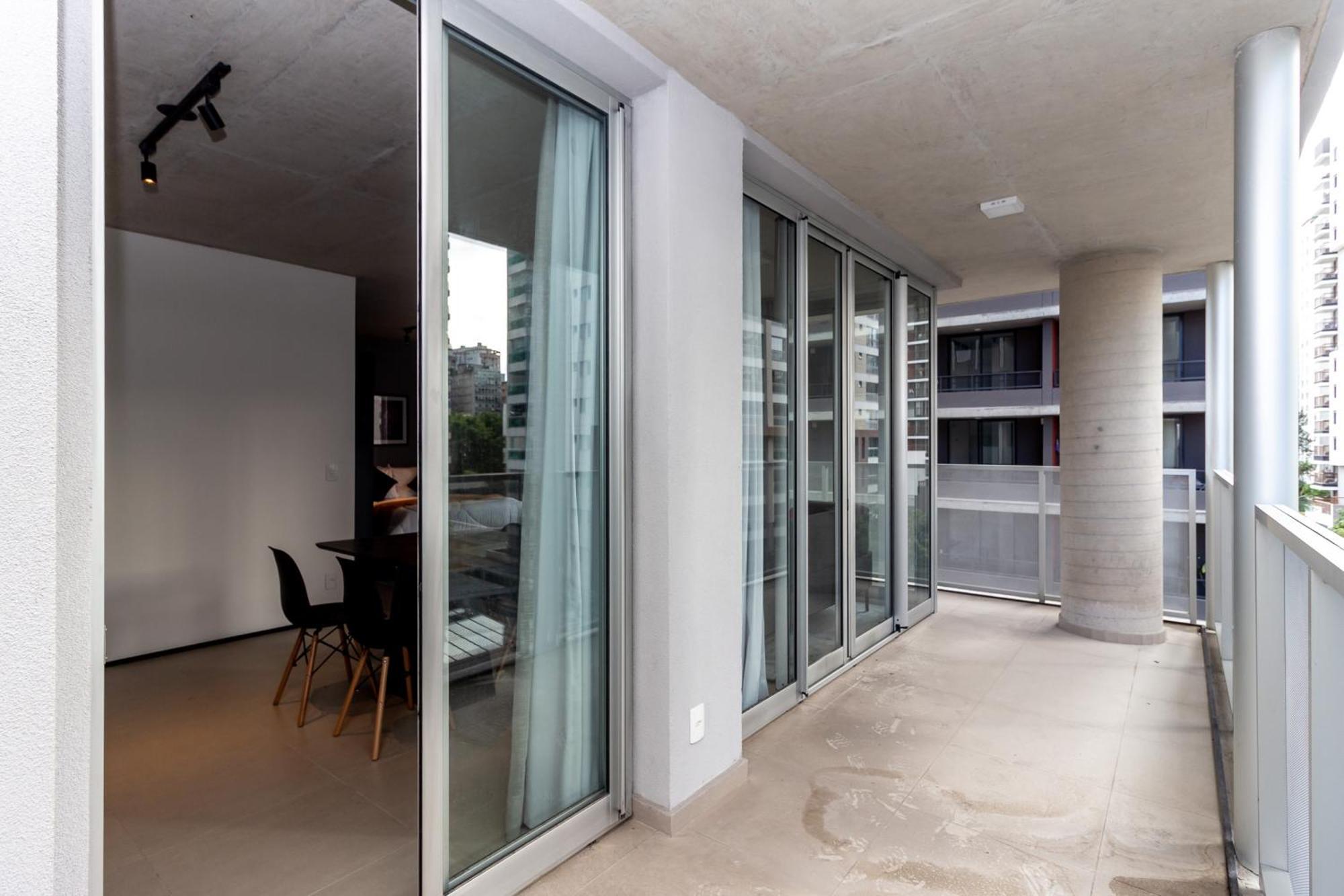 Apartamento 360 Vn Frei Caneca By Housi - Mobiliados *