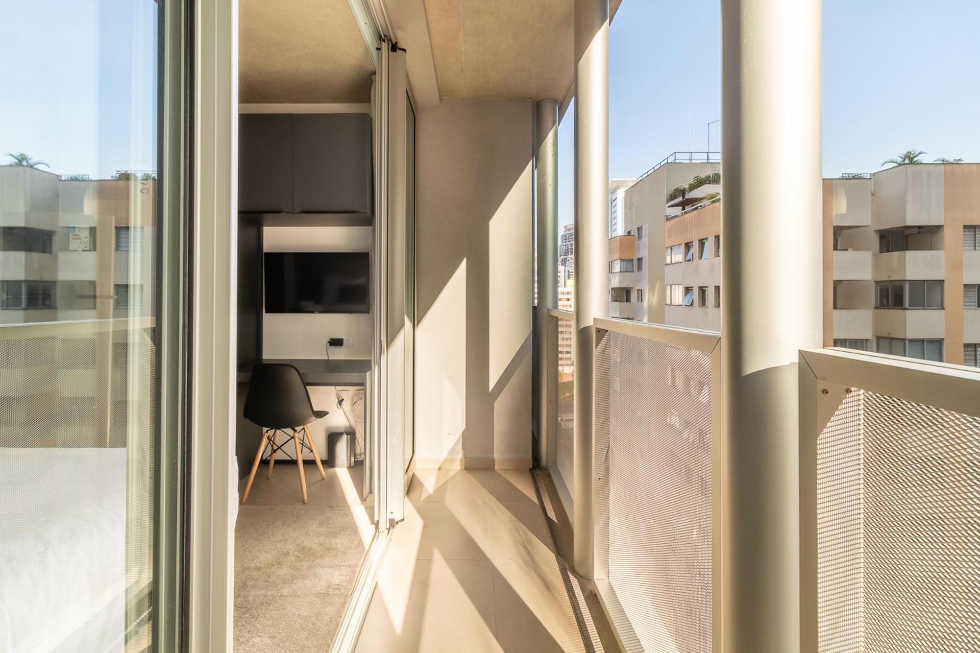 Apartamento 360 Vn Frei Caneca By Housi - Mobiliados *
