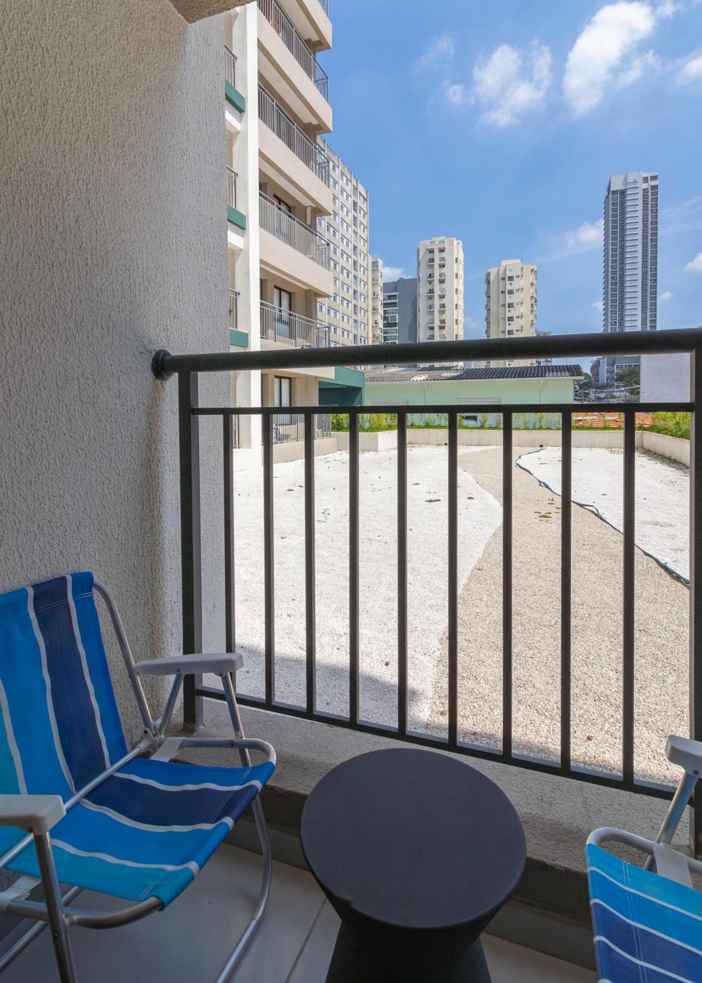 Flat Com Separado E Varanda A 200m Do Metro Madalena Apartment *