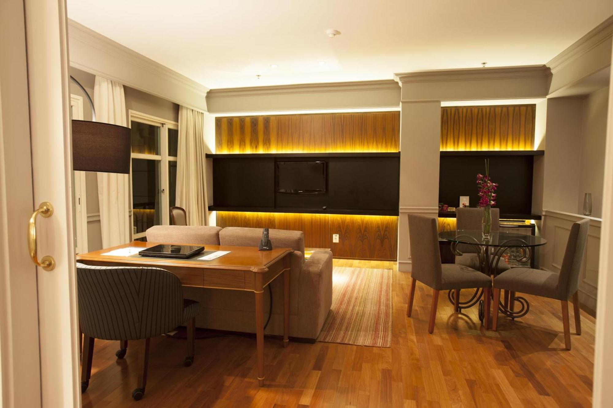 Hotel Gran Estanplaza Berrini 5*