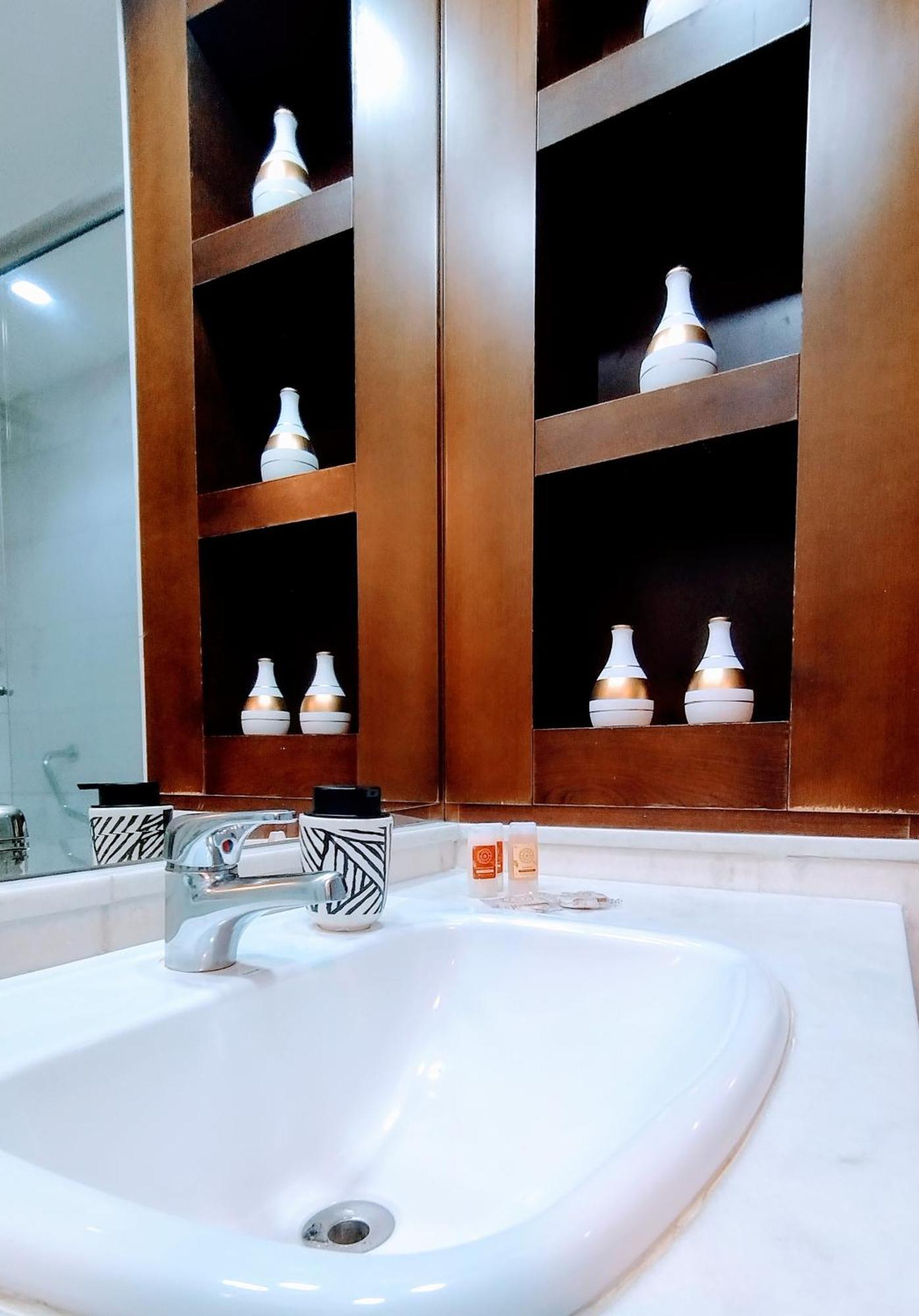 Luxxor Hotel *