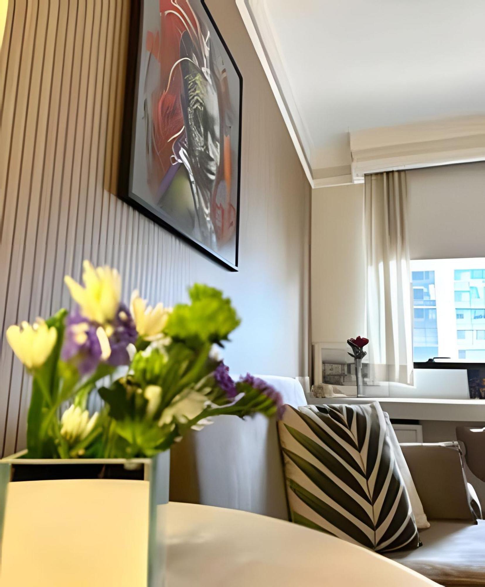 Staybridge Cond. Flats Apartamento