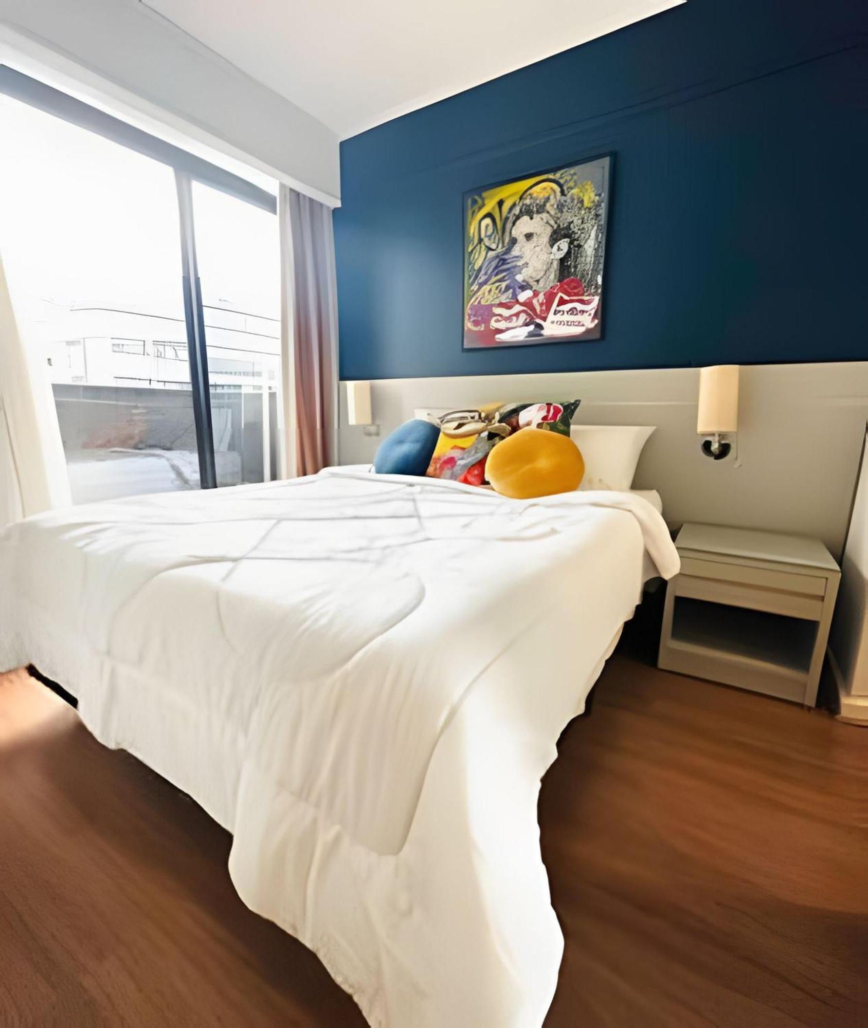 Staybridge Cond. Flats Apartamento *