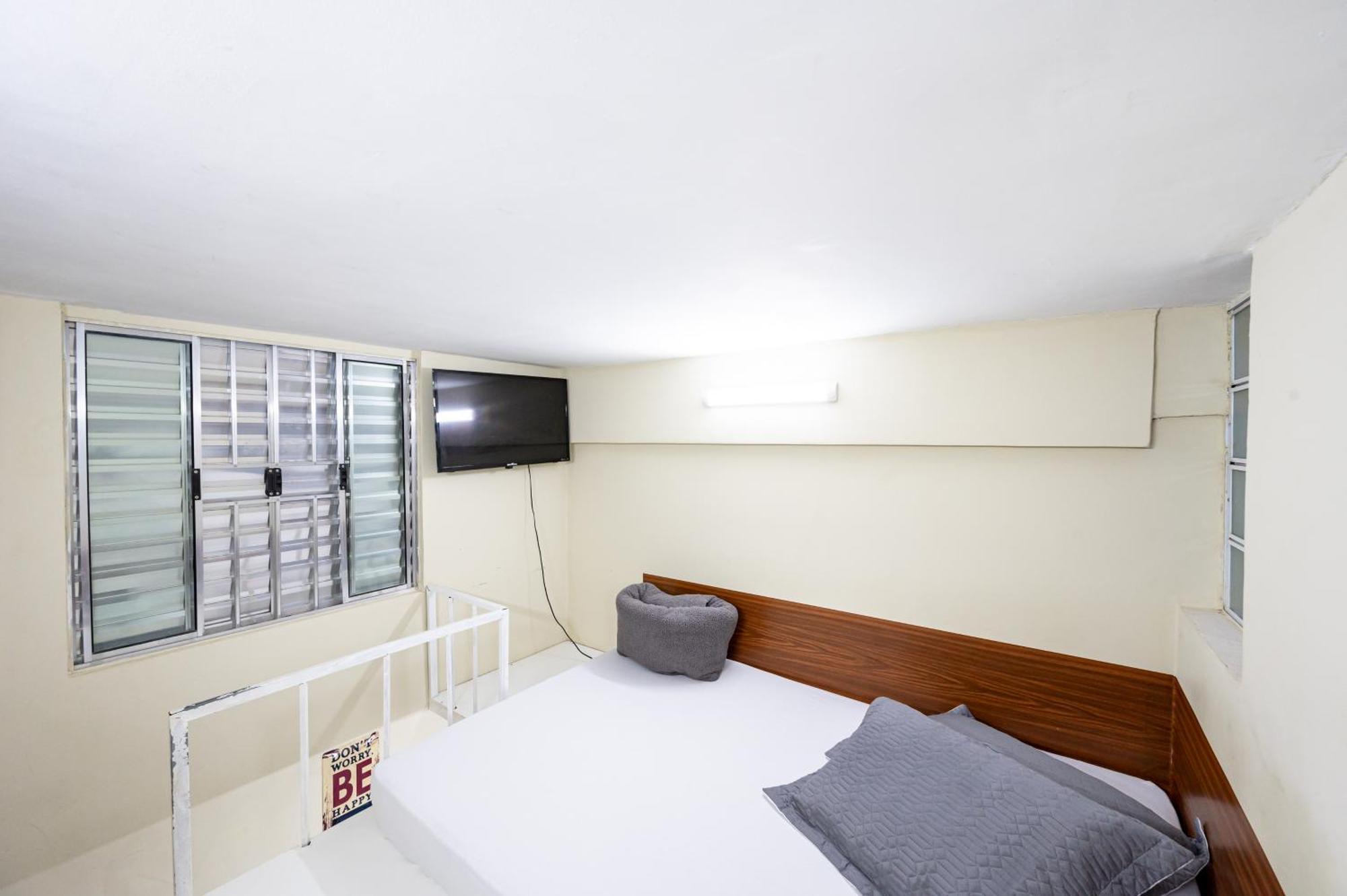 Hostel Com Banheiro Privativo Proximo A Expo E Metro *
