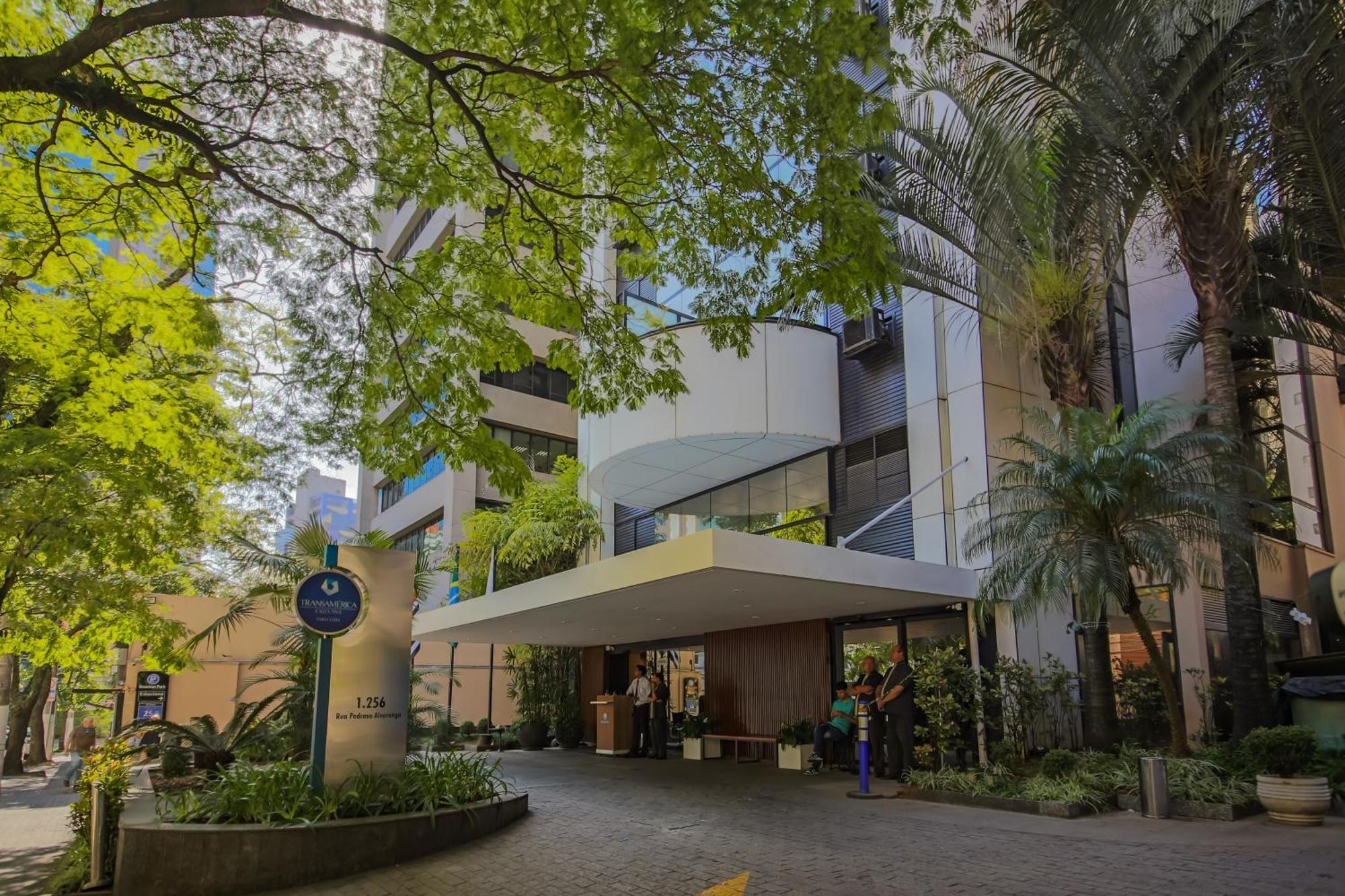 1707 Flat Com Duas Com Servico De No Itaim Bibi! Apartment *