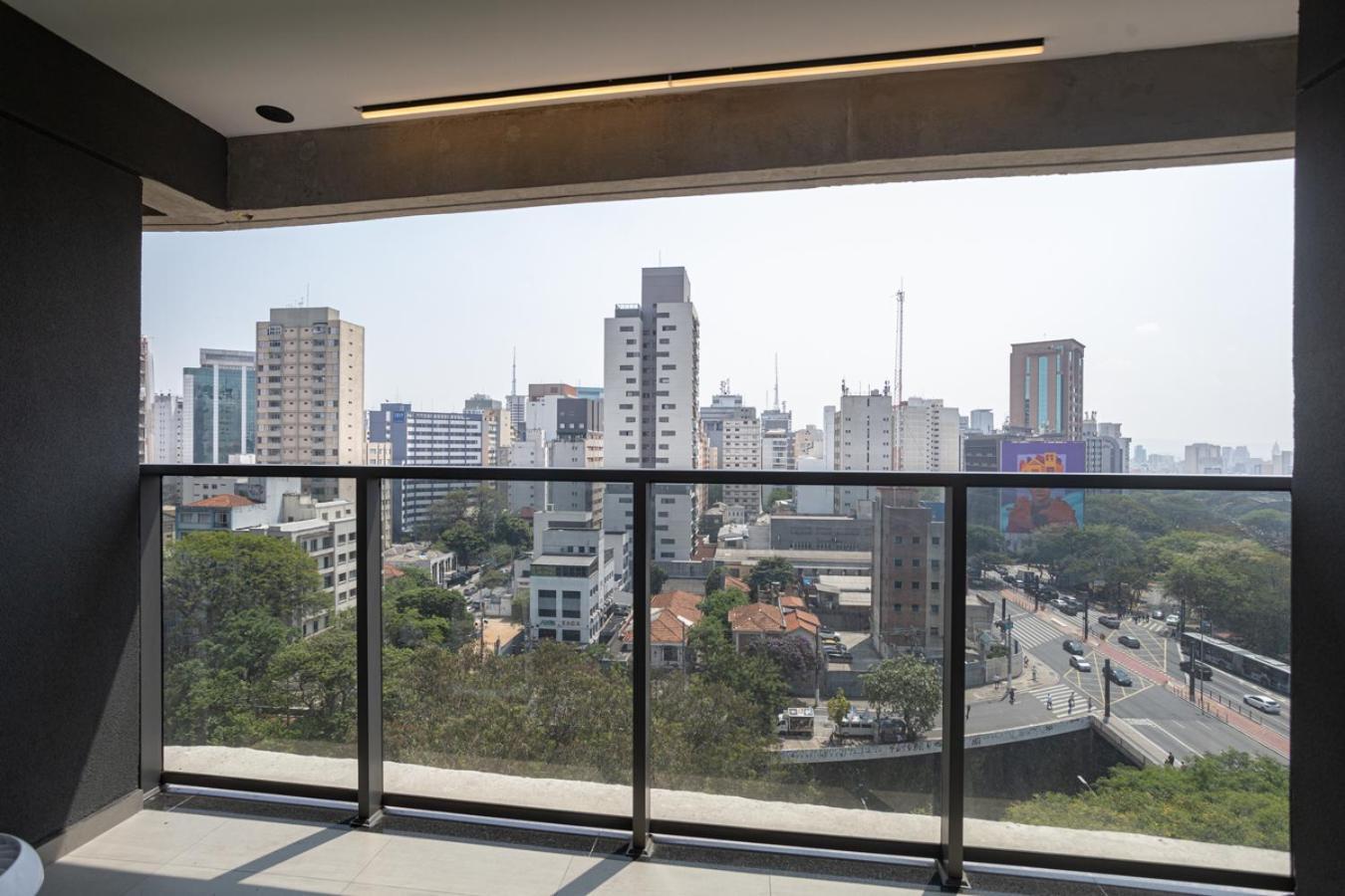 360 On Paulista Apartment *