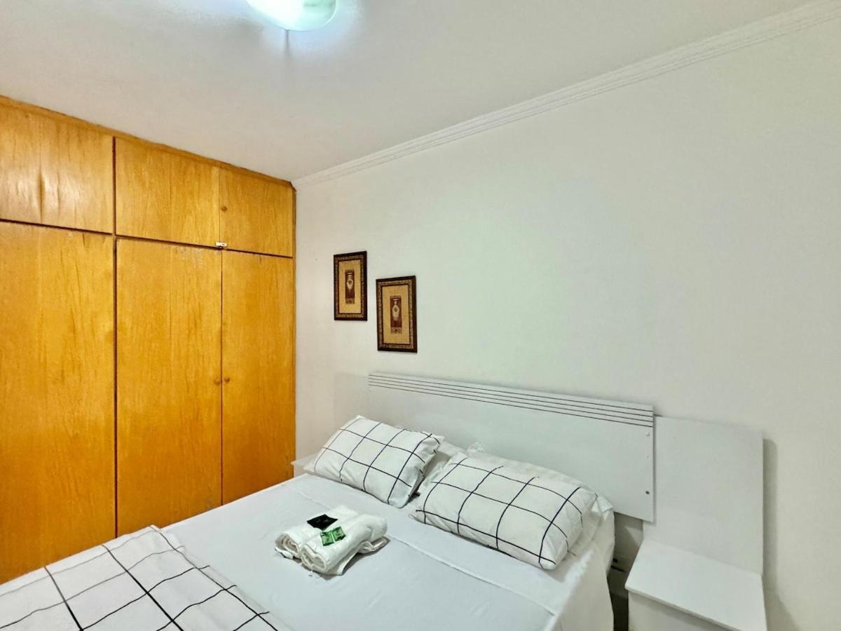 Flat Completo, 400m Da Av Paulista, 1 Vaga