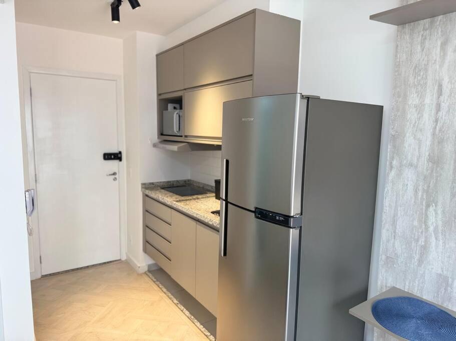 Completo Ar Cond Pinheiros - Sp São Paulo