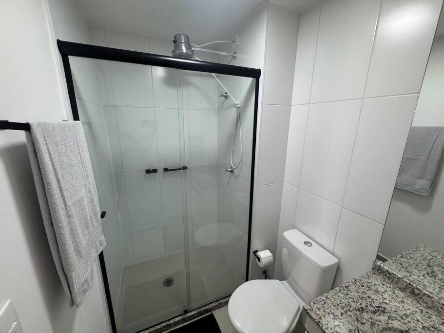 Completo Ar Cond Pinheiros - Sp Apartamento São Paulo