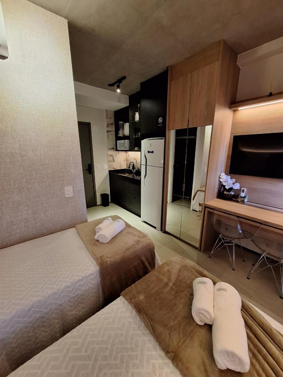 Novo Ao Lado Da Av Paulista Com 2 Camas Solteiro Ou 1 Cama Casal Apartamento *