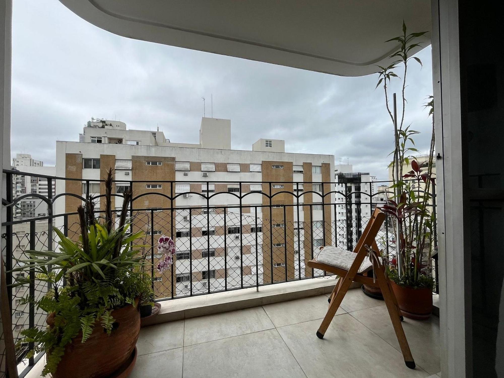 Apartamento Jardins, Edificio Saint Paul *