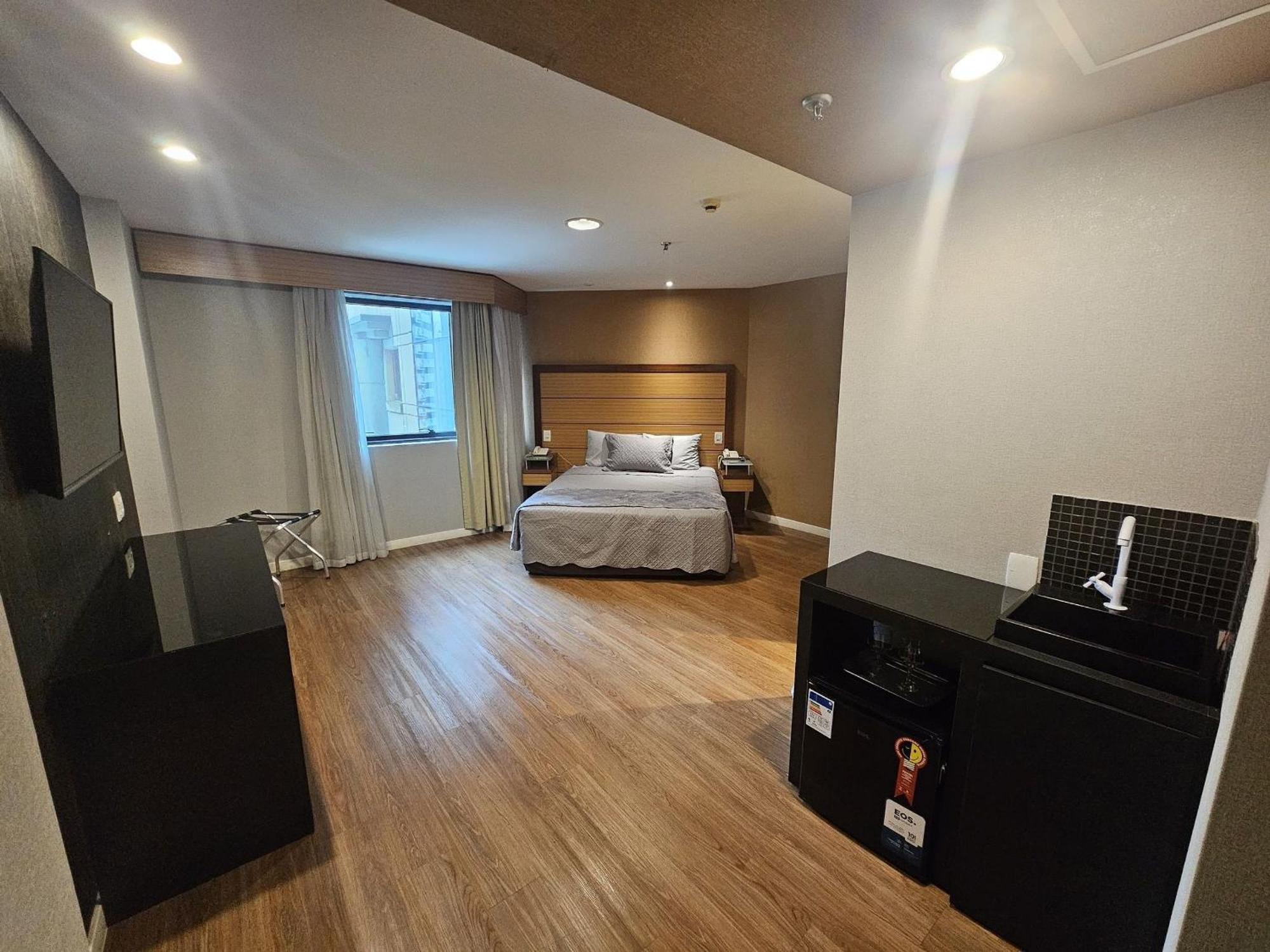 Hotel Flat 422 - Avenida Ibirapuera, Moema -