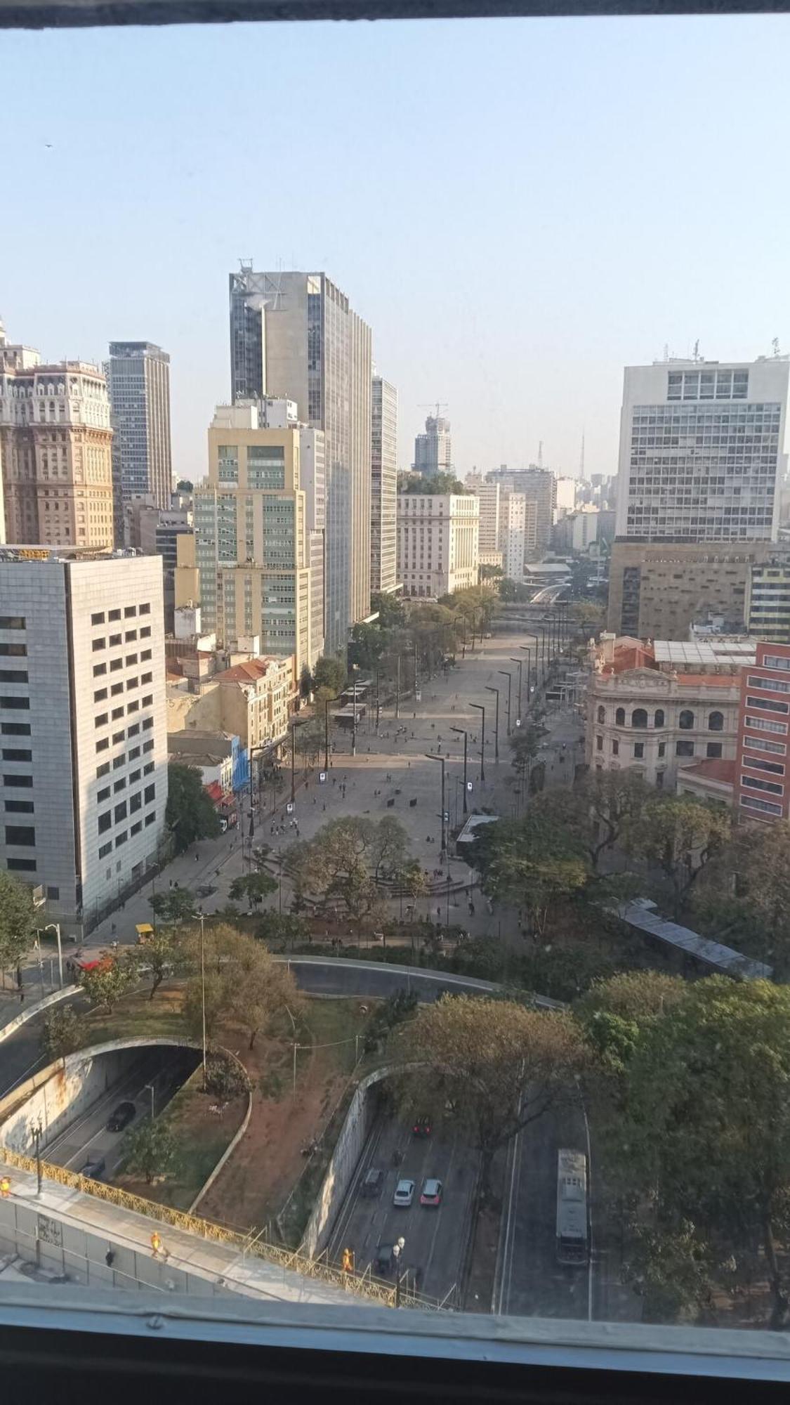 Building Sampa Sky *
