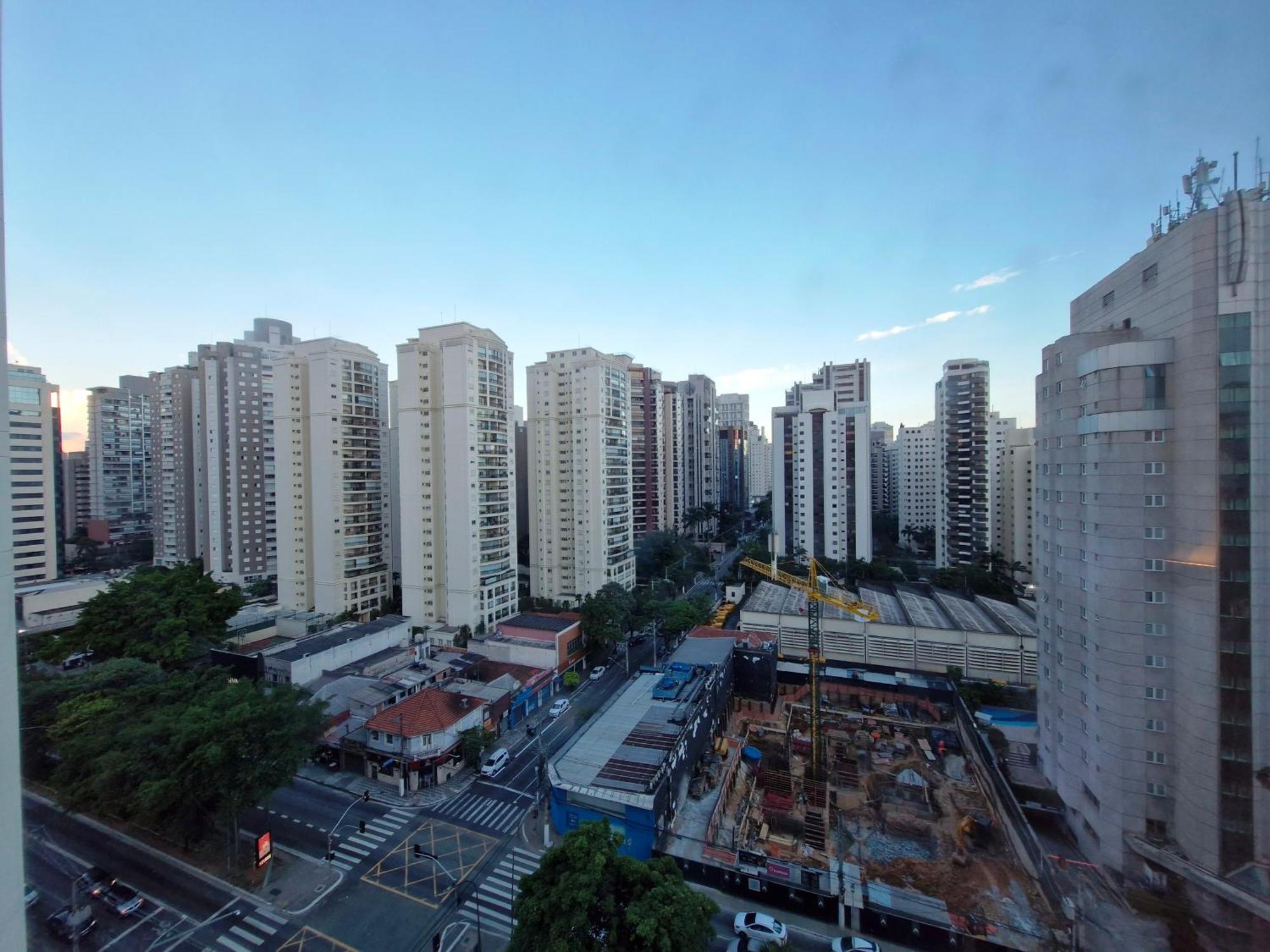Meli Ibirapuera C Garag Pisc Aq 1220 Sao Paulo