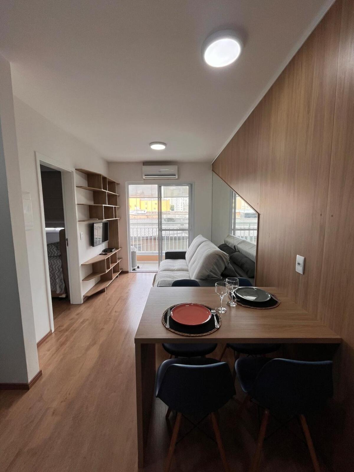 Super Moderno No Bras Apartment