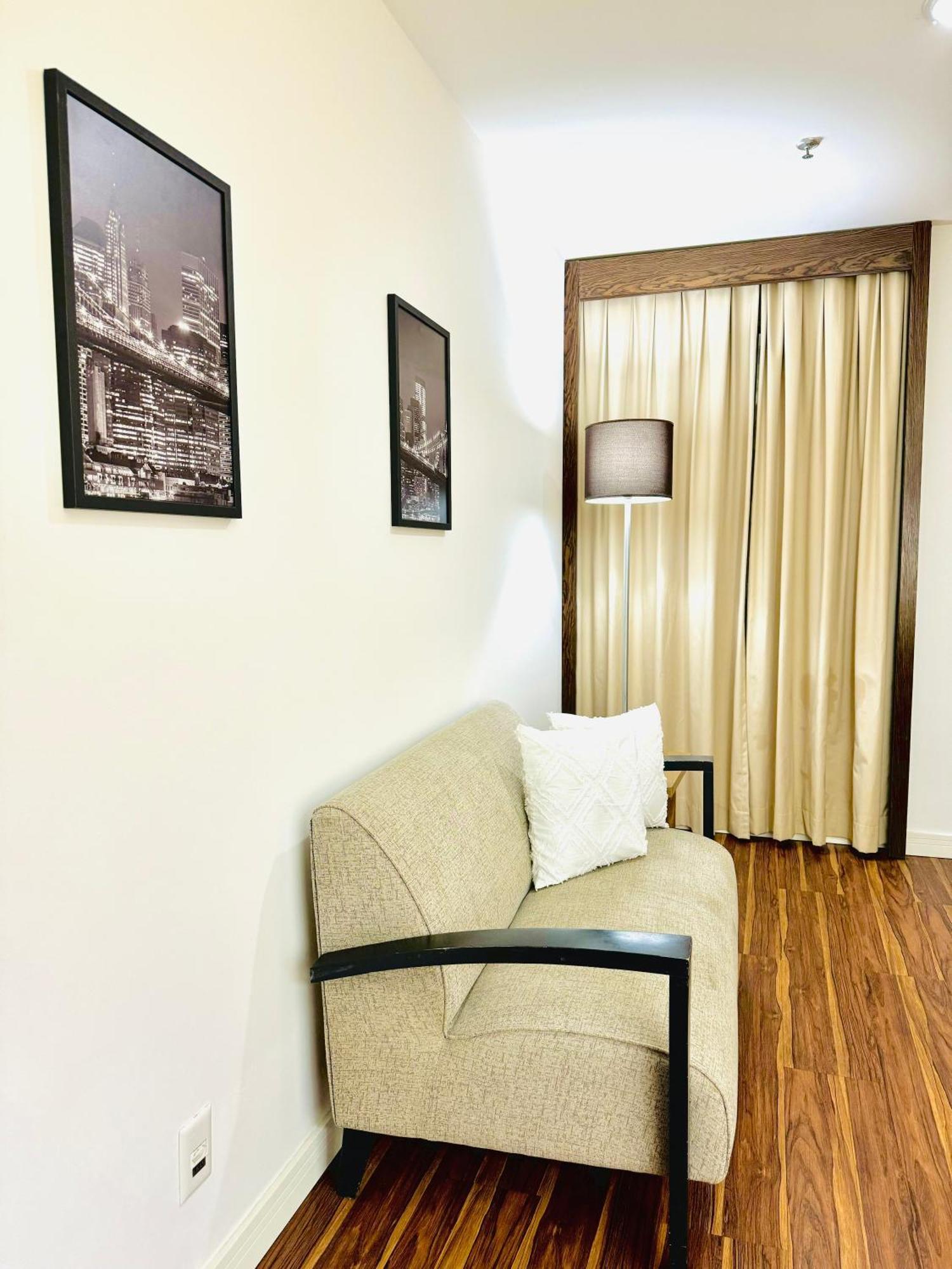 - Avenida Paulista Hotel