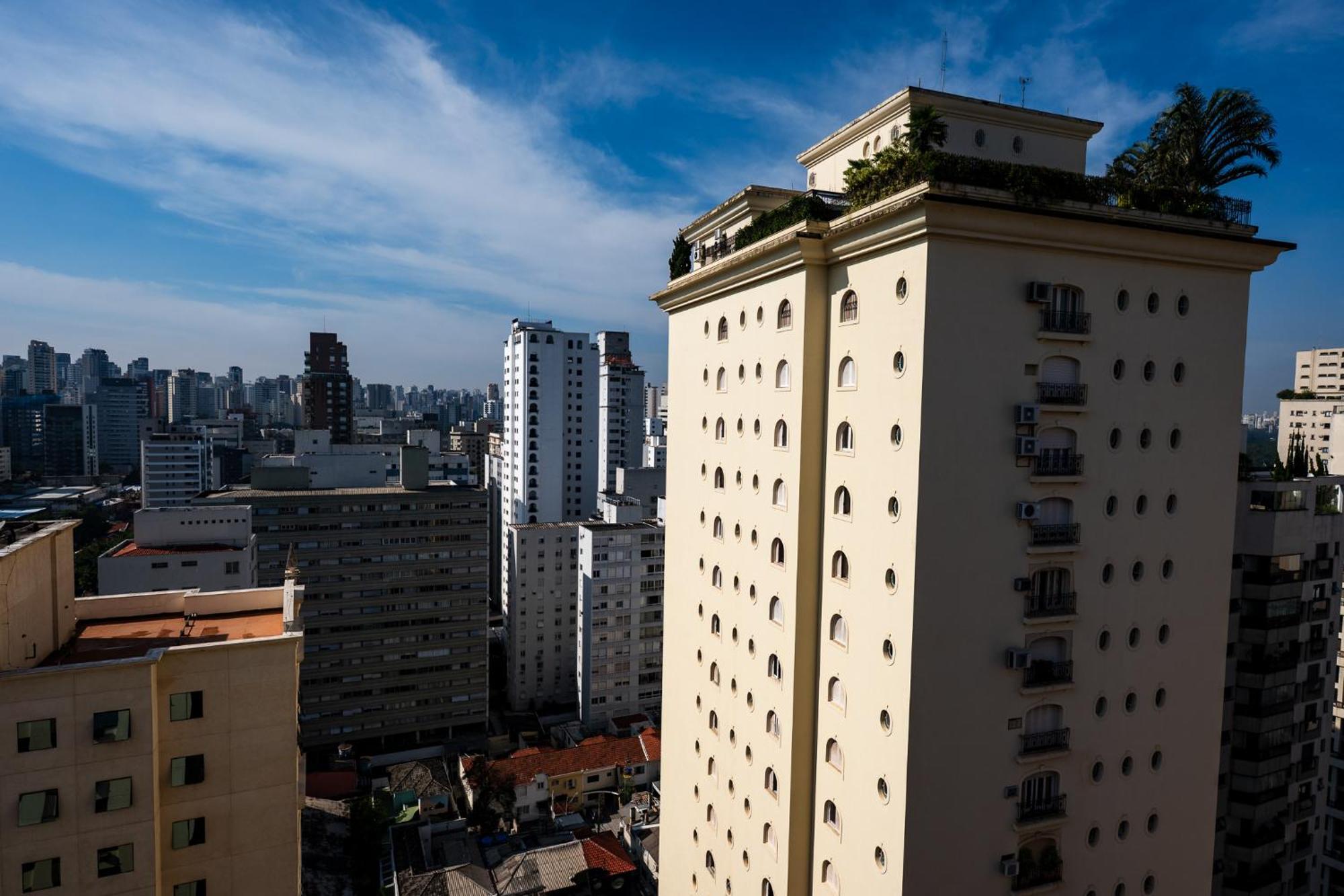 Flat Aconchegante Nos Jardins Com Piscina & Estacionamento Inclusos * Sao Paulo
