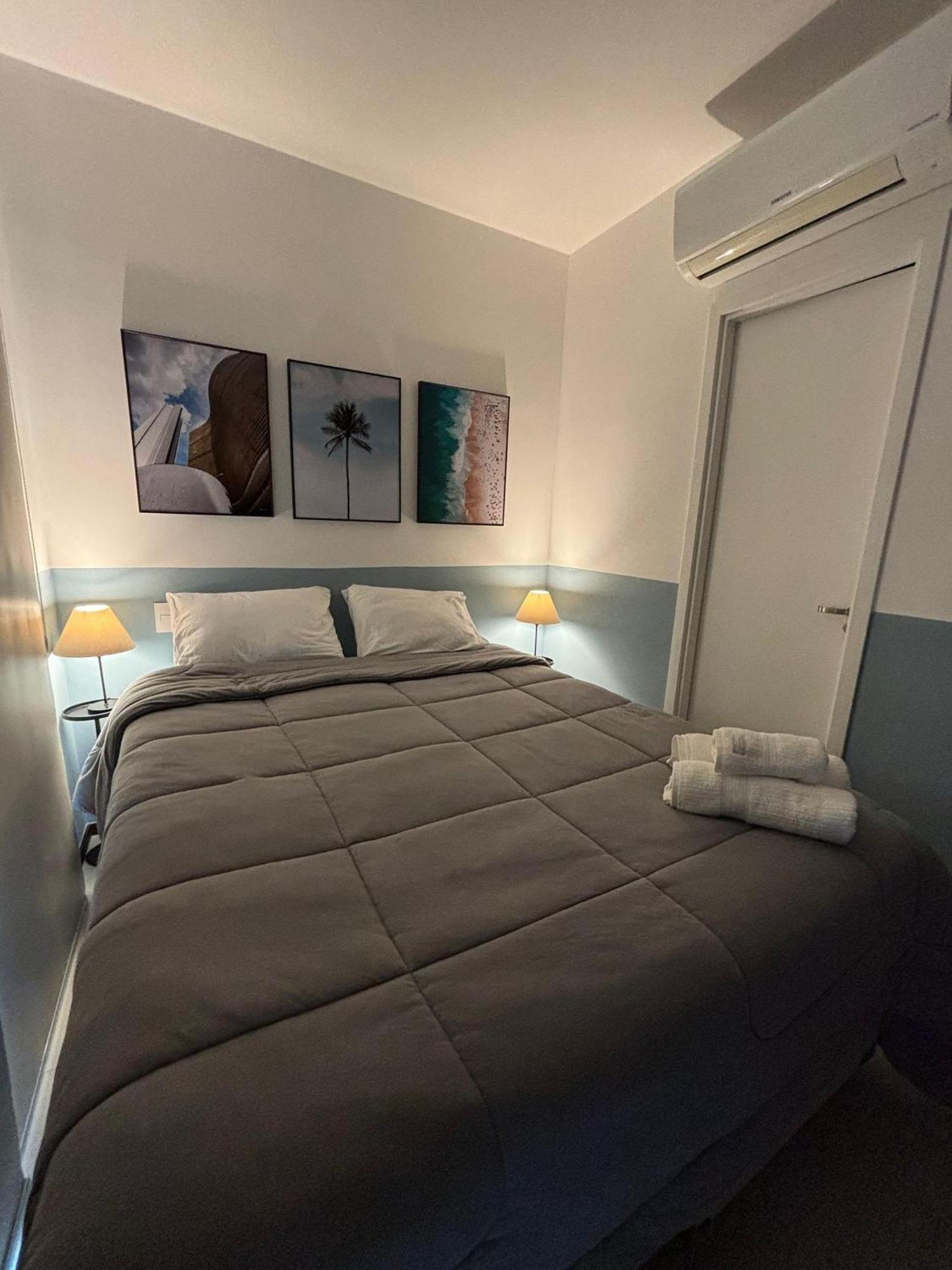 Consolacao Apartment