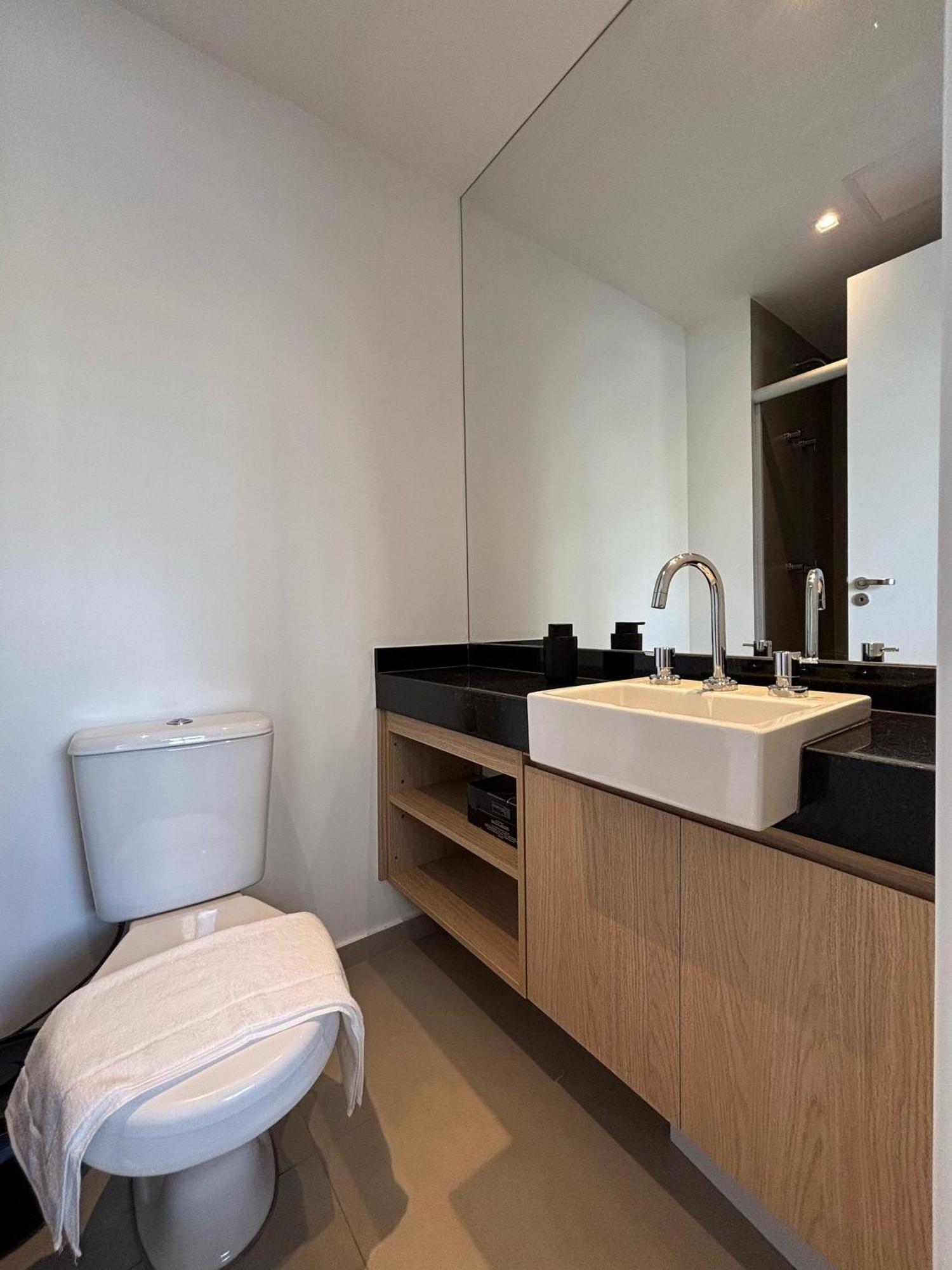 Consolacao Apartment