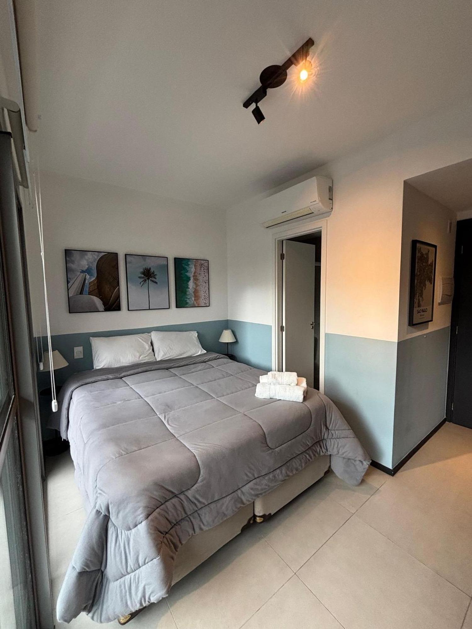 Consolacao Apartment