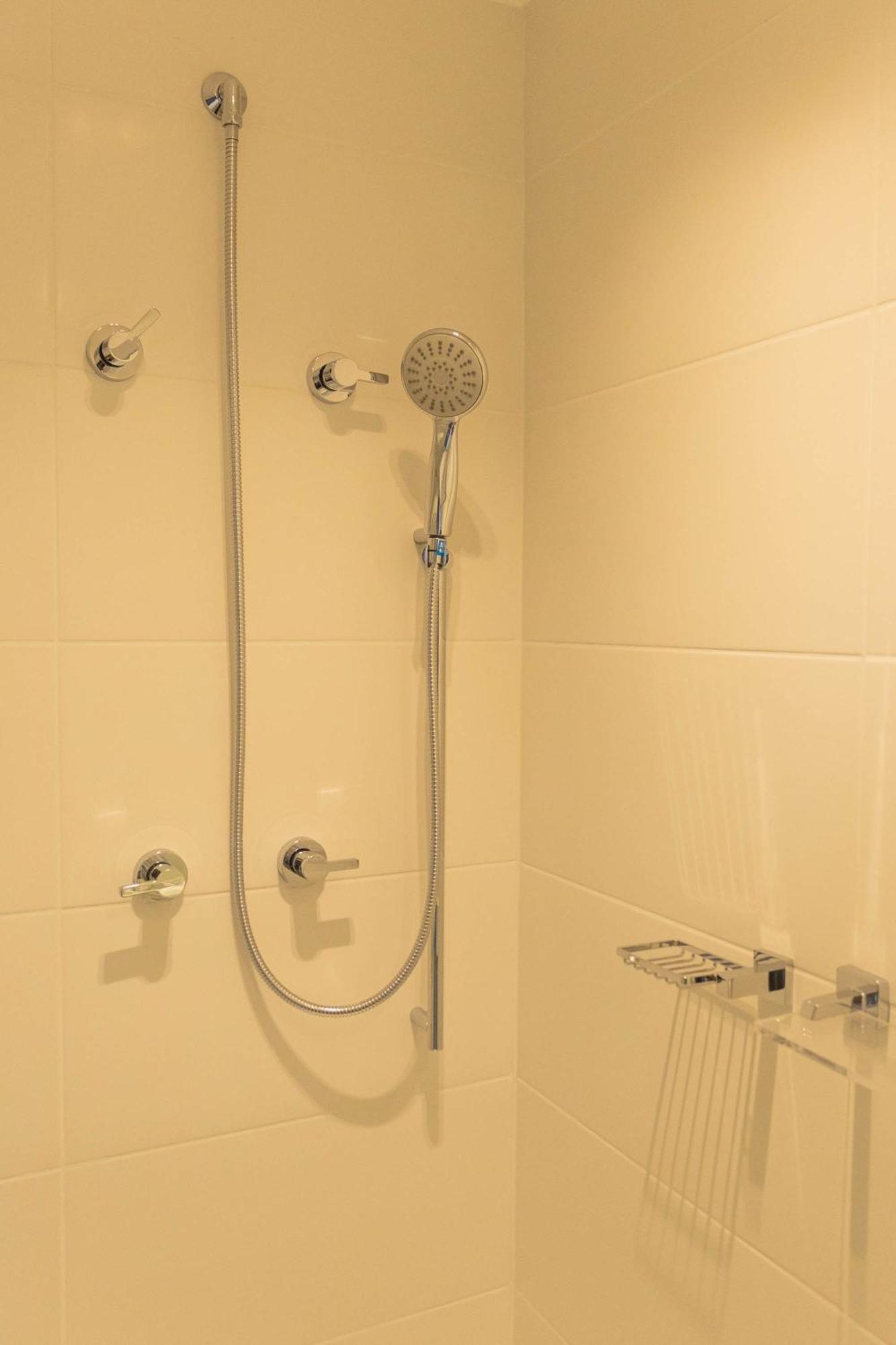Moderno Metro Ana Rosa Apartamento *