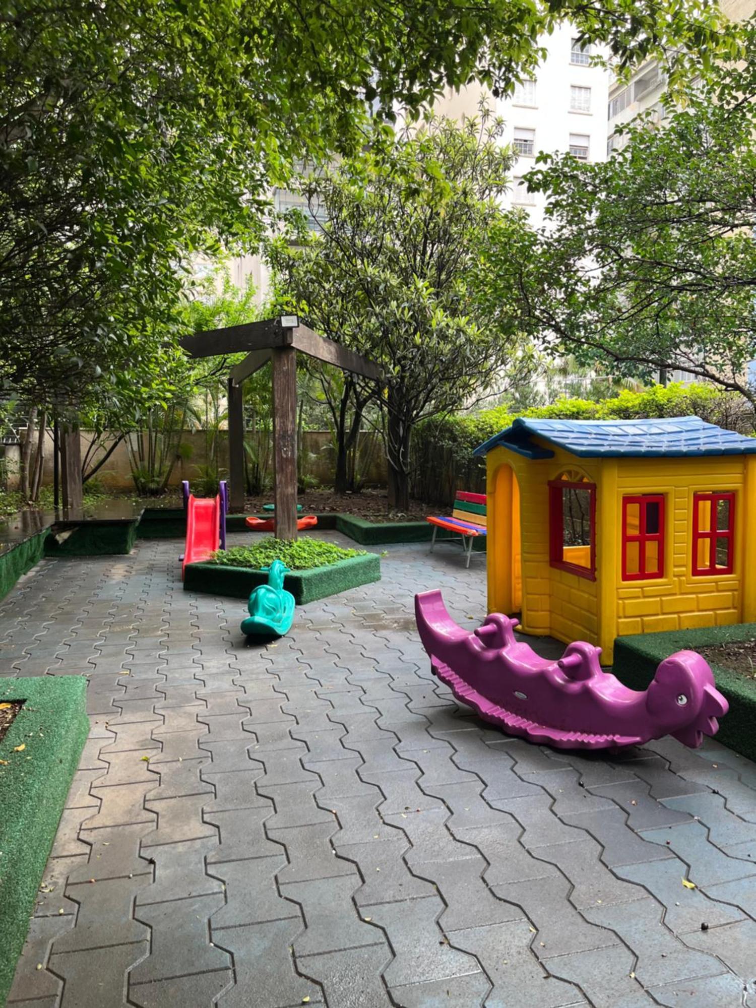 Flat Higienopolis Com Varanda Hotel 4*