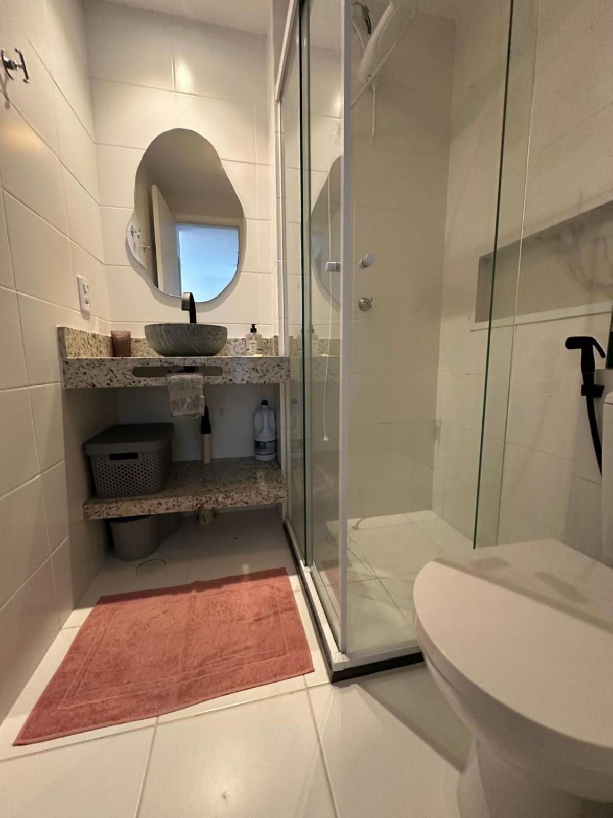 Apto Completo, 3min Estacao Higienopolis Mackenzie Consolacao Apartamento São Paulo