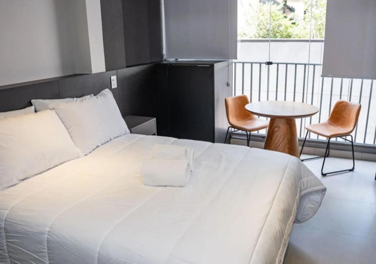 In- Augusta Confortavel E Sofisticado Ao Lado Da Oscar Freire Apartment