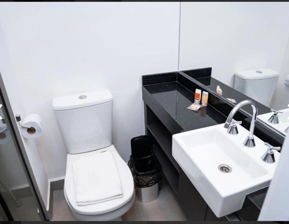 In- Augusta Confortavel E Sofisticado Ao Lado Da Oscar Freire Apartment Sao Paulo
