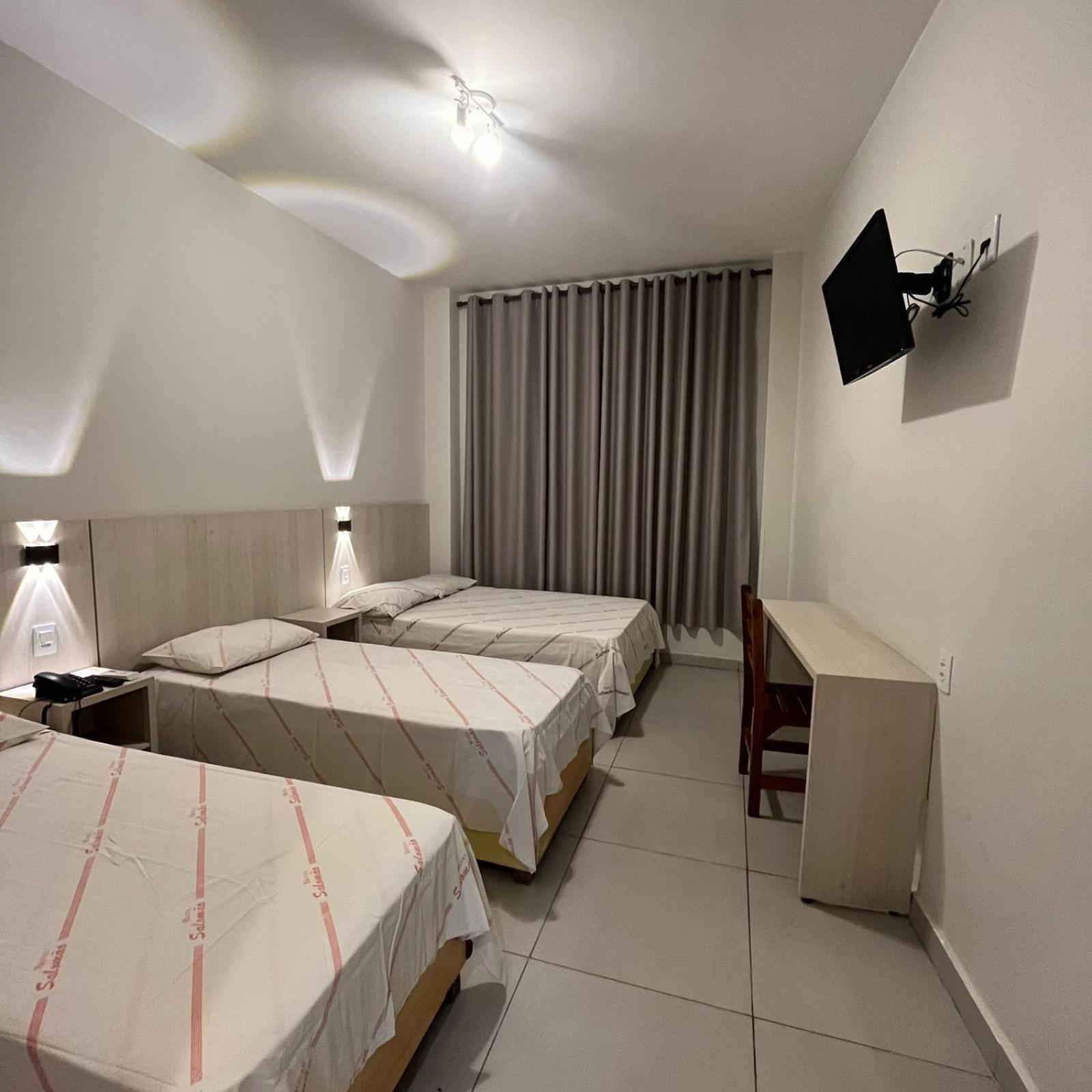Hotel Salomao: Near 25 De Marco & Sampa Sky 2*
